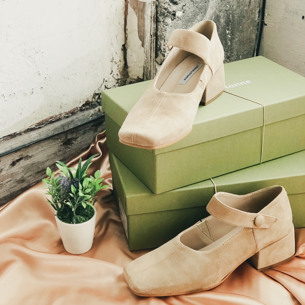 Charlotte Taupe Suede